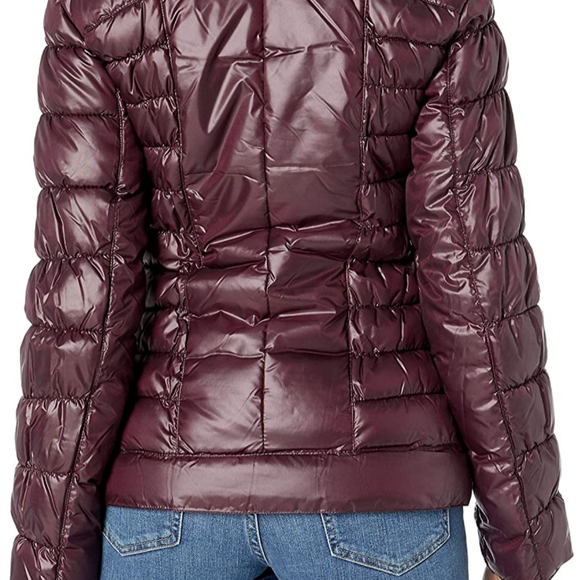 Kenneth Cole Burgundy Short Zip Front Puffer Jacket Large - Picture 2 of 3